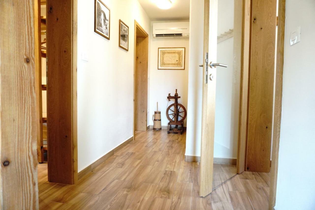 Ecohouse Furlan - Apartment Pinja كوباريد المظهر الخارجي الصورة